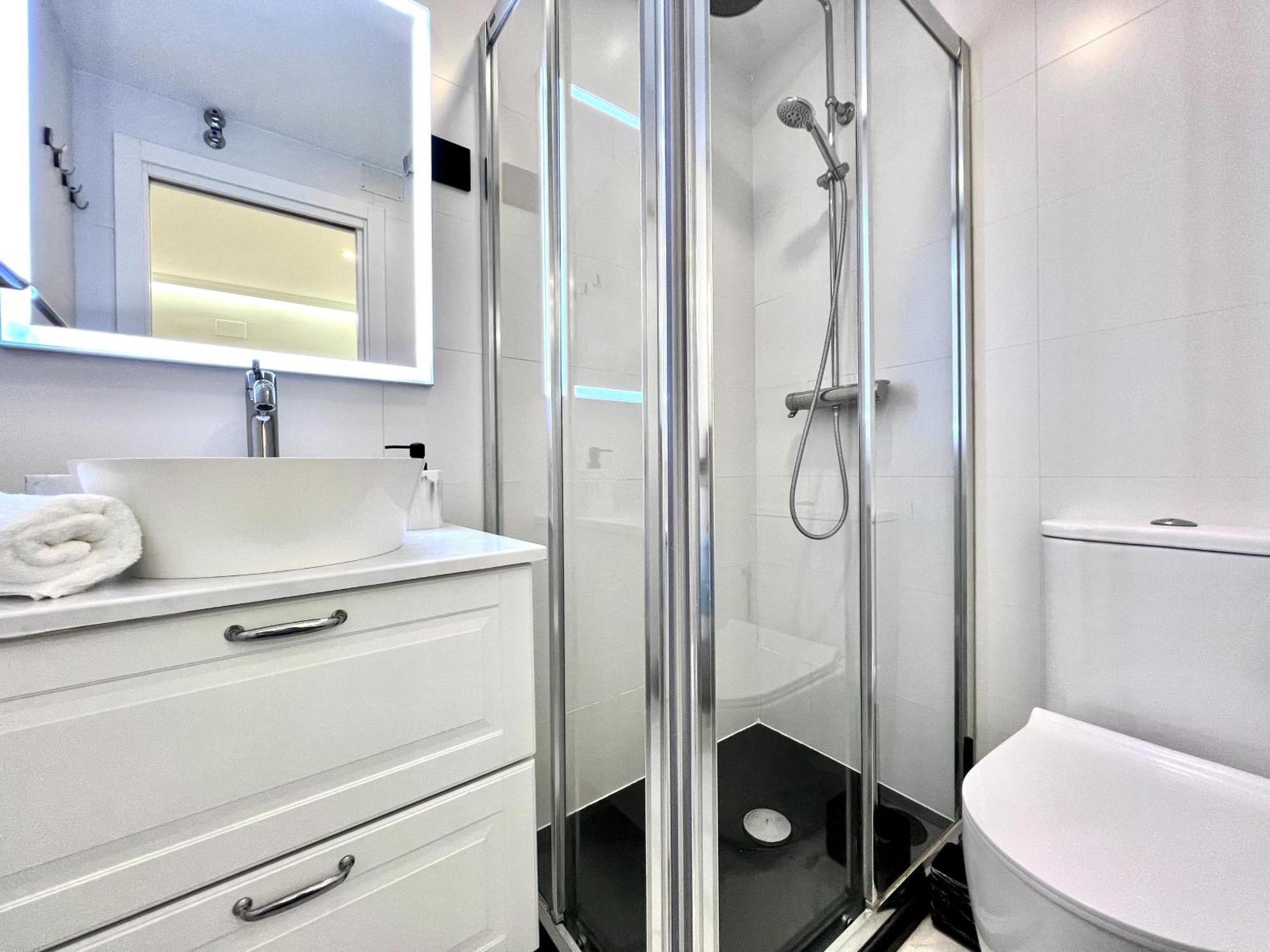 Apartment In The Heart Of Madrid-Piso En Malasana Екстер'єр фото