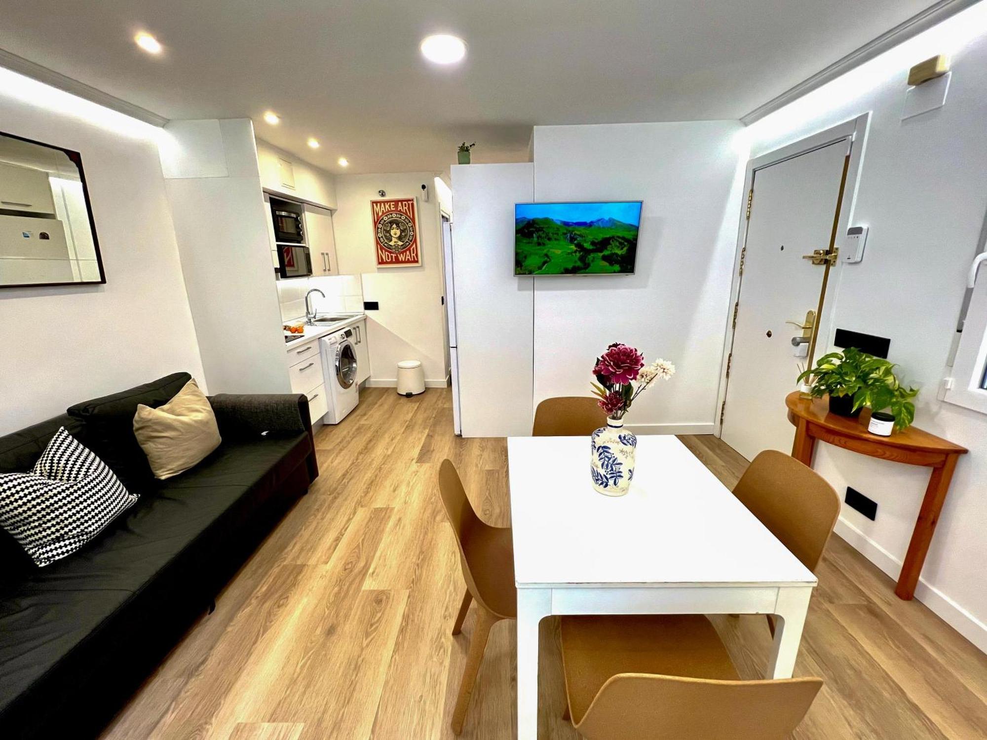 Apartment In The Heart Of Madrid-Piso En Malasana Екстер'єр фото
